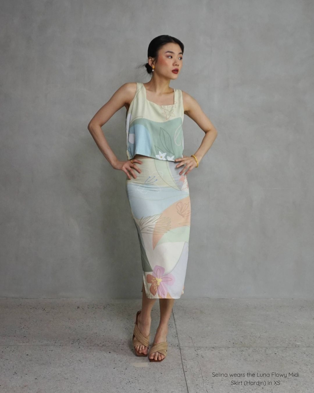 Luna Flowy Midi Skirt